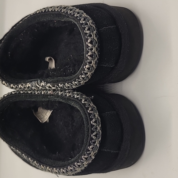 UGG Tasman Black Unisex Sz 2 - Picture 5 of 6